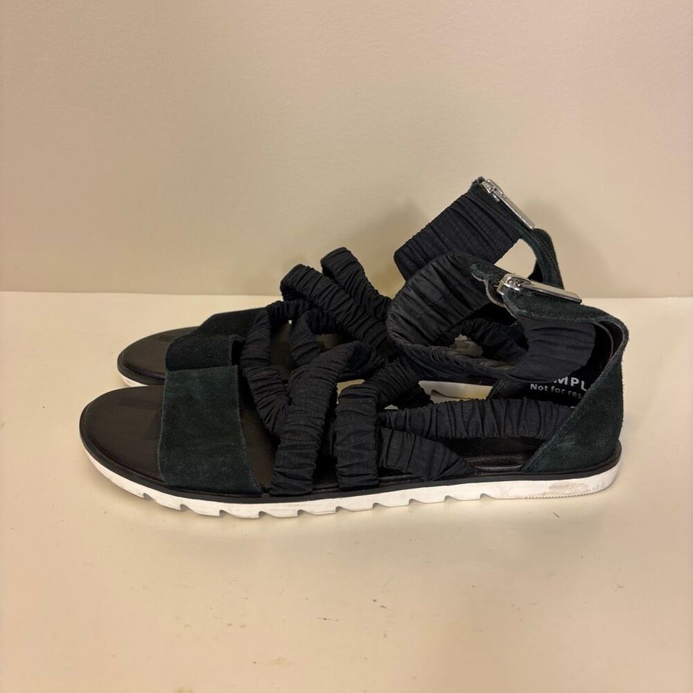 Sorel Black Suede Strappy Zipper Back Sandals 7